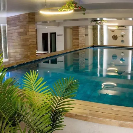 Suite De Lujo Con Piscina Y Spa Quito Exterior photo