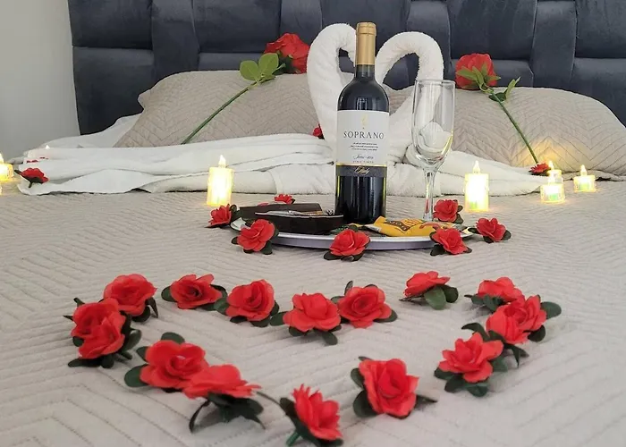 Suite De Lujo Con Piscina Y Spa